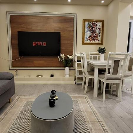 New Bazar Luxury Apartment Tirana Zewnętrze zdjęcie
